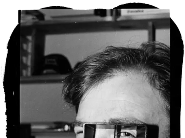 Enhancing Your Resume with a Striking AI-crafted Profile Picture