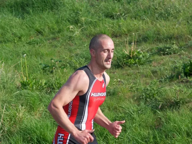 Mysterious 4-year disappearance of the bushman's father culminating in a crime-ridden climax,...