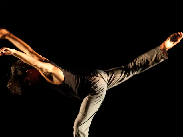 Enhance Your Cardio Endurance and Fortify Leg Muscles: Equipment-Free Methods for a Stronger You