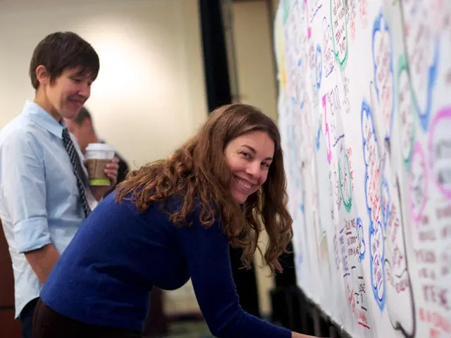 Confident Italian Government Under Draghi Expects Renzi's Support