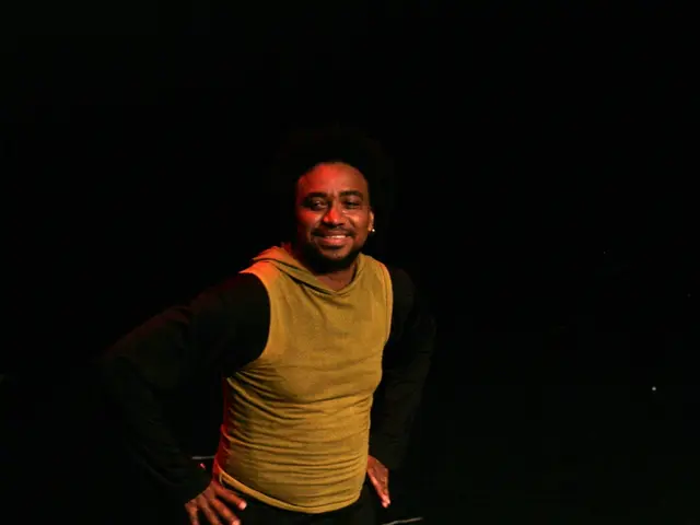 Glen Powell attributes Chris Pratt from 'Guardians of the Galaxy' for pioneering a novel archetype...