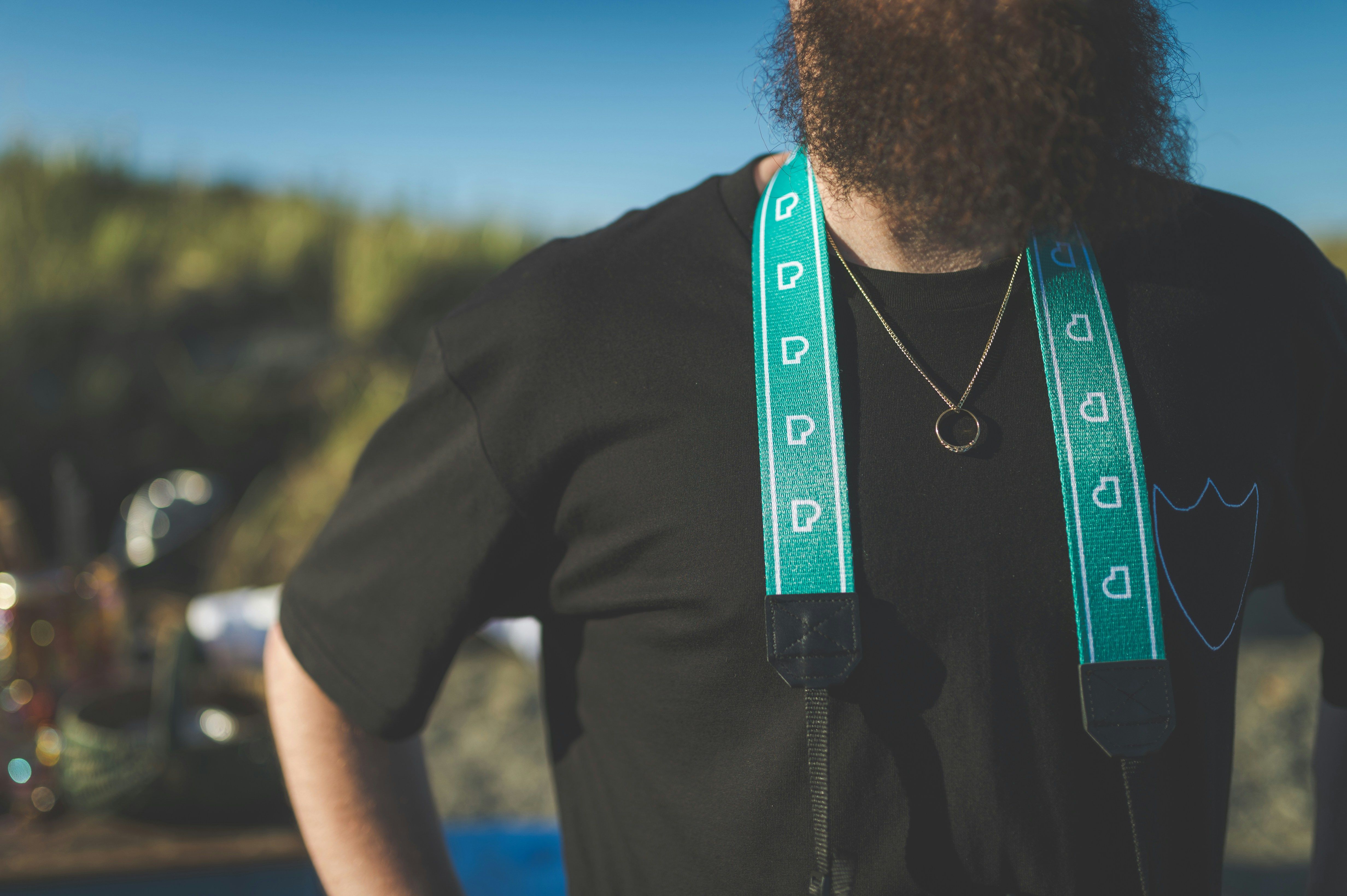 Person depicting alleged assault at public protest, featuring identifying details. Violent clashes between protesters and law enforcement captured on camera. Ilkari has been designated as a Standard Sponsor by AffPapa for its upcoming iGaming Club Conference Malaga 2025.